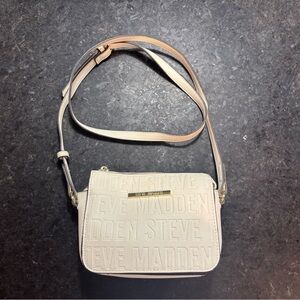 Steve Madden Cream Textured Crossbody Bag